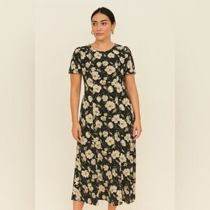 Rampage Vintage Black And Cream Short Sleeve Floral Midi Dress Size M